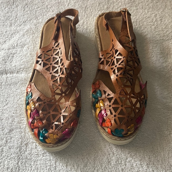 Shoes - Mexican Handmade Multicoloured “Guarache” Sandals